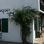 Trinquet 호텔 3*
