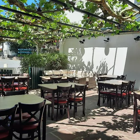Hotel Trinquet Saint-Pée-sur-Nivelle