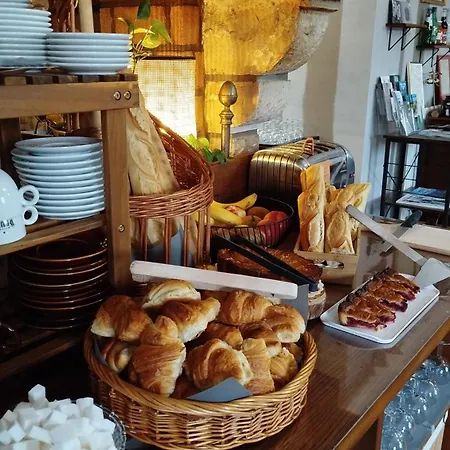 Hotel Trinquet Saint-Pée-sur-Nivelle