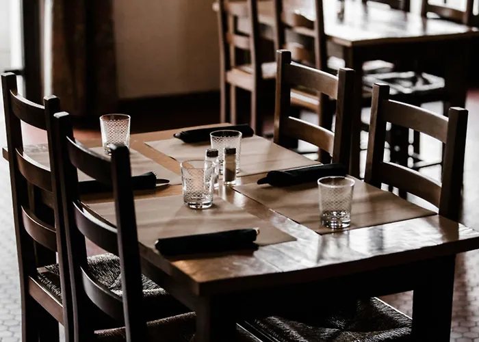 Hotel Trinquet Saint-Pee-sur-Nivelle