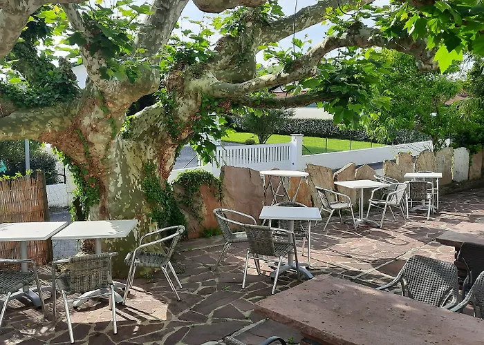 Hotel Hotel Trinquet Saint-Pee-sur-Nivelle