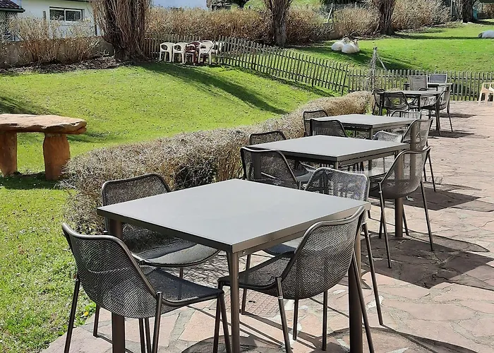 Hotel Trinquet Saint-Pee-sur-Nivelle