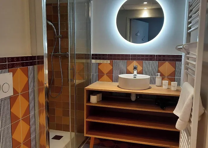 Hotel Trinquet Saint-Pee-sur-Nivelle